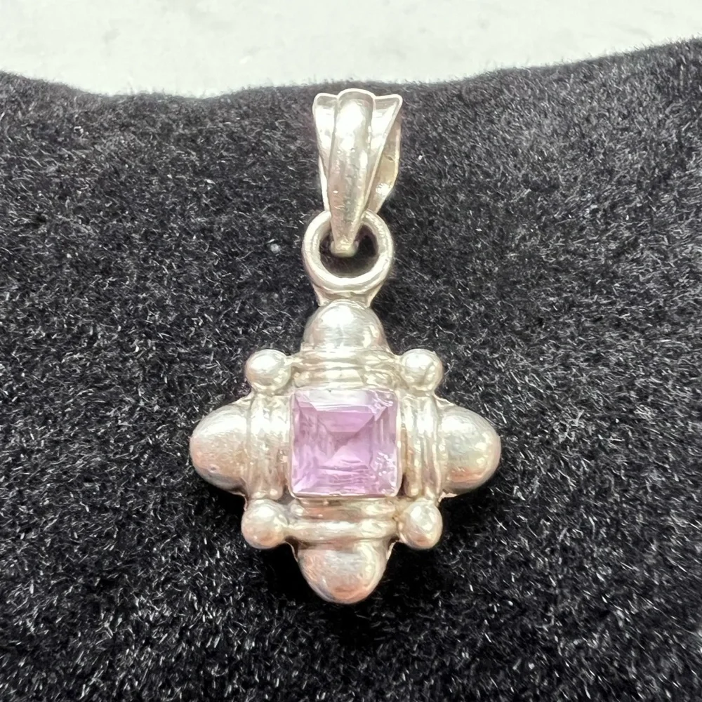 Vintage Sterling Silver Amethyst Pendant & Earring set